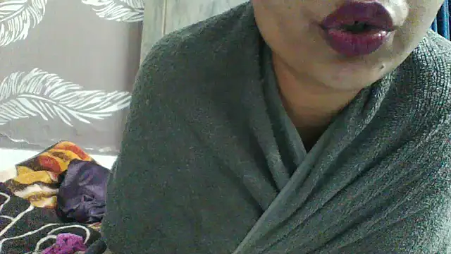 shalini_fire's Live XXX Chat
