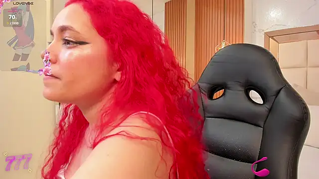 luna_veega's Live XXX Chat