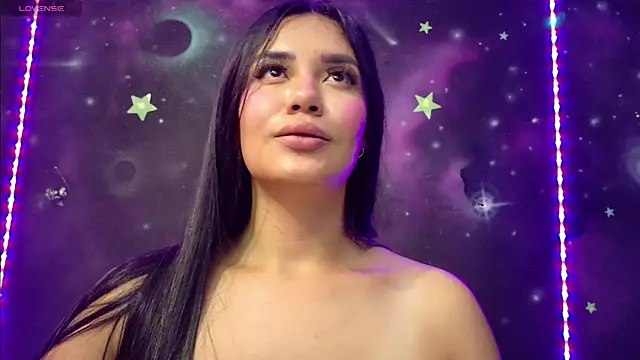 Chat +18 de ValentinaRojass_ ao vivo
