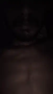 IMBADBOY4U élő XXX-chatje