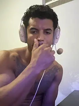 Chat +18 de Sanicrt ao vivo
