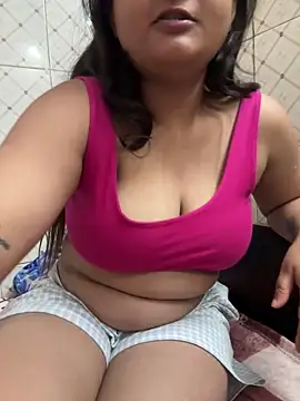 Curvy_AnayaのライブXXXチャット