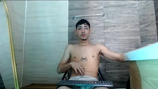 ConanGape's Live XXX Chat
