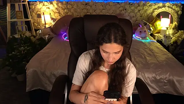 BabyFlowerr's Live XXX Chat