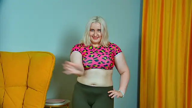 LioraArdyn's Live XXX Chat