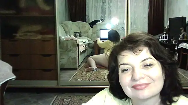 LedyNika – Naživo XXX chat