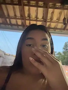 Latina_kiara Live XXX-Chat