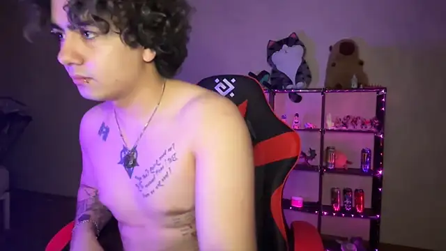 _ELIGOS_ Live XXX Chat