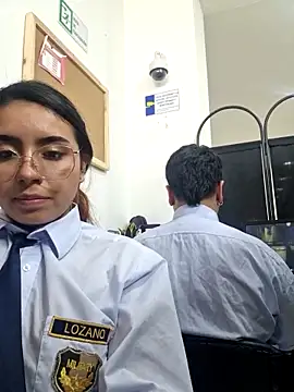 Angela__05 লাইভ XXX চ্যাট
