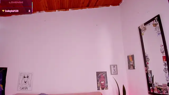 Cata_green Adlı Modelin Canlı XXX Sohbeti