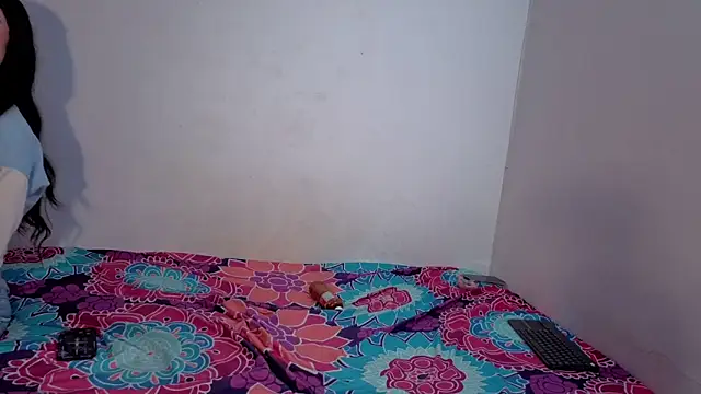 Chat XXX en directo de Nikki__uwu