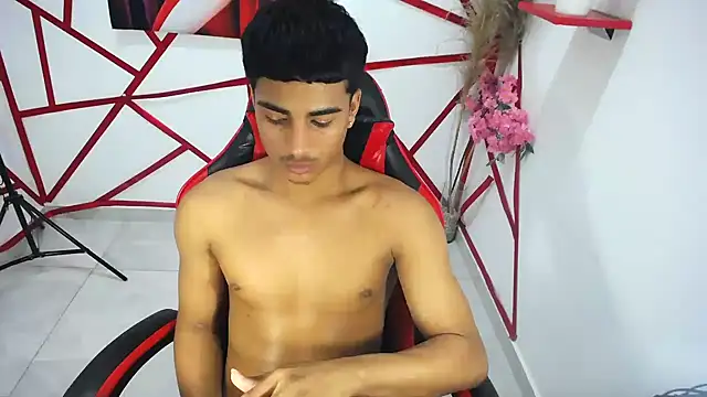 oliver-parker Chat XXX in diretta