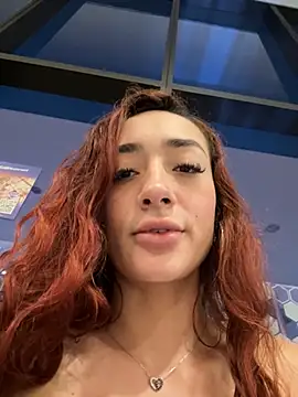ariiel_'s Live XXX Chat