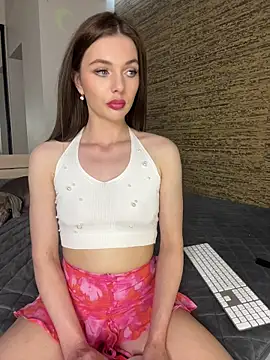 AliceVelour live XXX chat