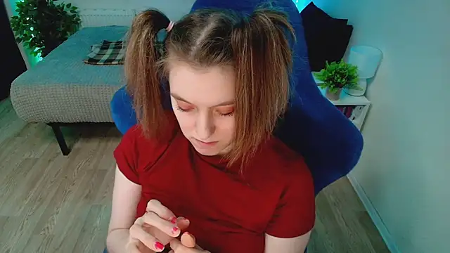CranberryHot élő XXX-chatje