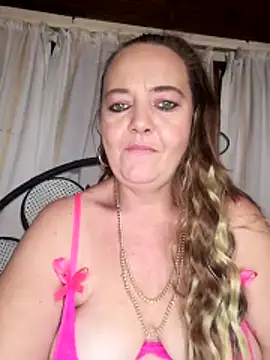 Chat +18 de Kimmyb777 ao vivo
