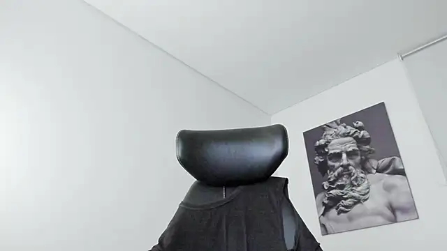 simonleon27のライブXXXチャット