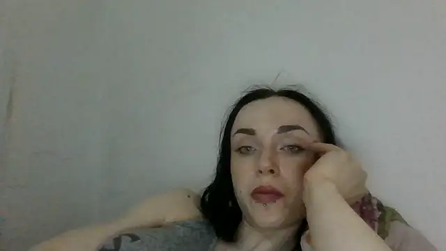 Trinsy_Love: απευθείας συνομιλία ΧΧΧ