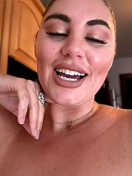 Czat XXX na żywo – lovely_beast