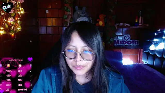 MidoriQuiinn Live XXX-Chat