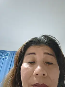 Živý XXX chat fire_mommy