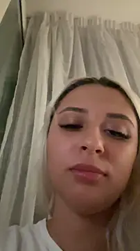 Kylie_One Chat XXX live