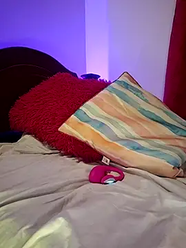 _____sams Adlı Modelin Canlı XXX Sohbeti