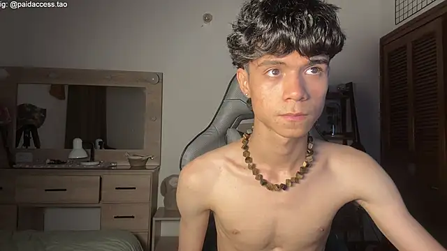 OopsAgain_ Live XXX-chat