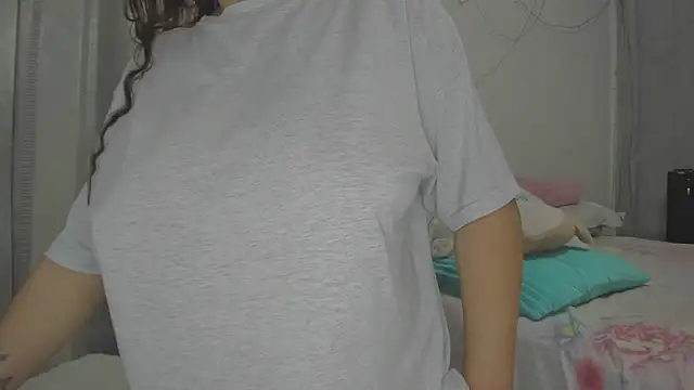 Chat XXX en directo de HARLEYNAPIER