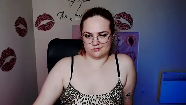 RinaRiii's Live XXX Chat