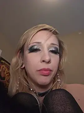 צ'אט XXX בשידור חי של AmethystFoxx