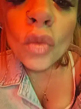 Chat XXX en directo de Cataleya_16