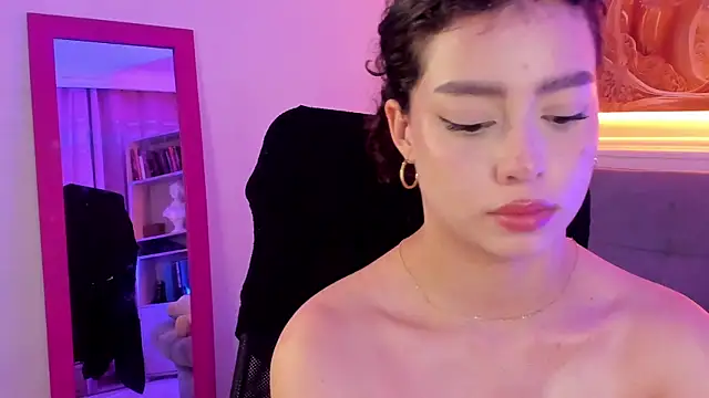 Živý XXX chat meloddy_rouss_