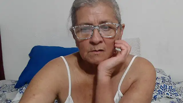candy_mature_'s Live XXX Chat