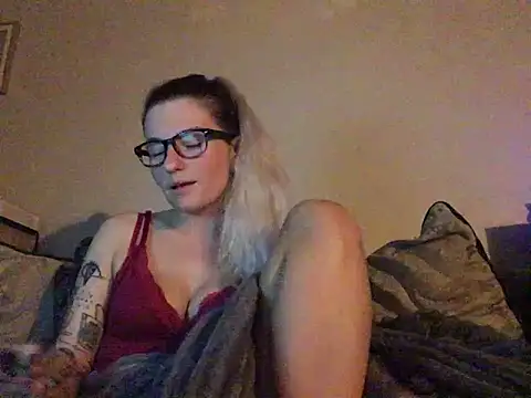 xxamyleighxx Adlı Modelin Canlı XXX Sohbeti
