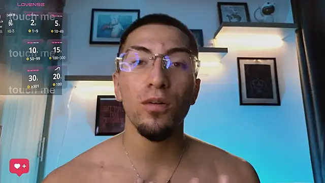 XXX chat uživo modela AresMassimoX