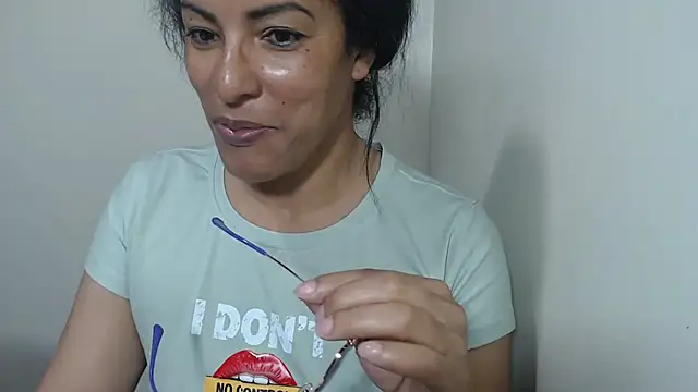 kateleyagrey Live XXX-Chat