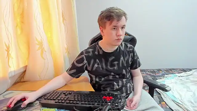 iliaskrislove's Live XXX Chat