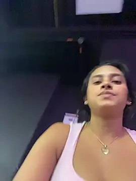Chat +18 de LunaHeat ao vivo