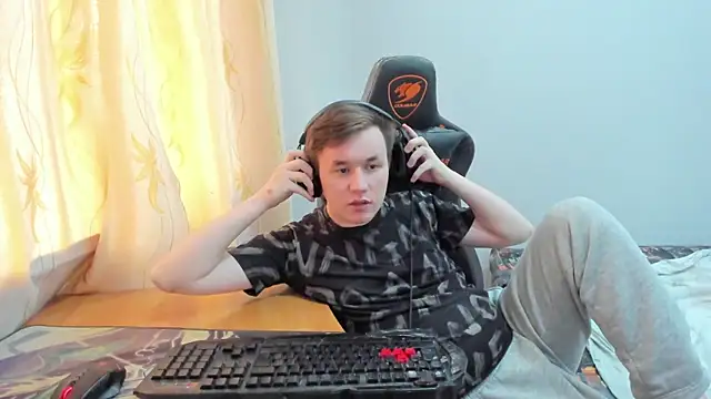 XXX chat uživo modela iliaskrislove