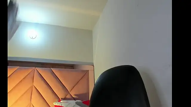 Alanah_connory Chat XXX in diretta