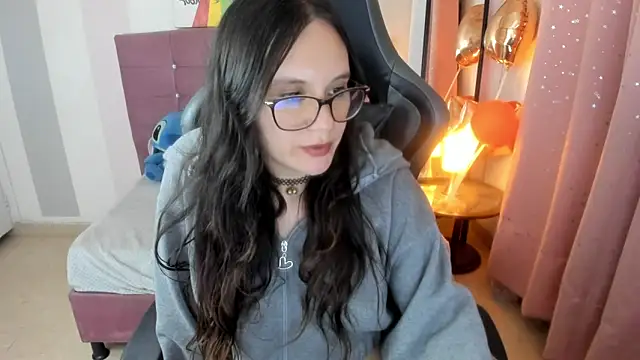 צ'אט XXX בשידור חי של Wanda_sg
