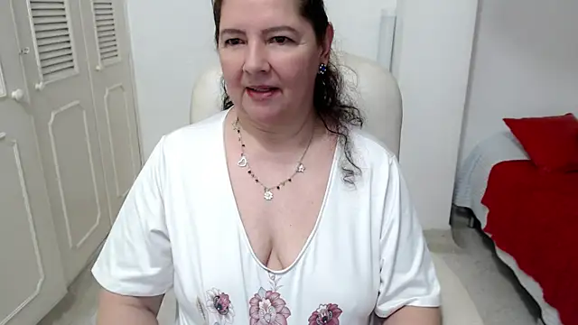 leonela_69 Live XXX Chat