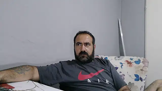 Chat XXX Live -dark-look-