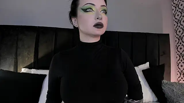 Adeelinee Adlı Modelin Canlı XXX Sohbeti