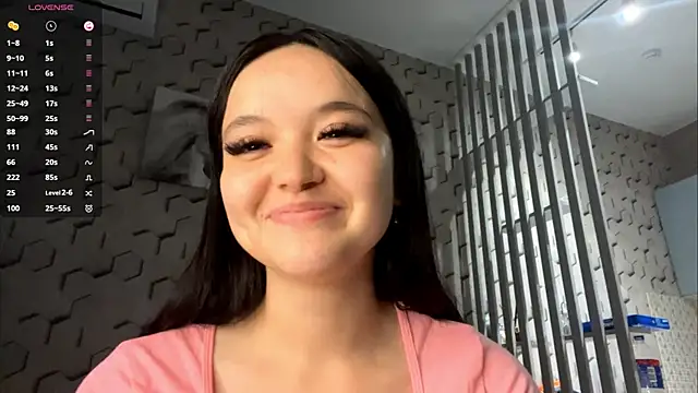 NikiGrandberry Chat XXX live