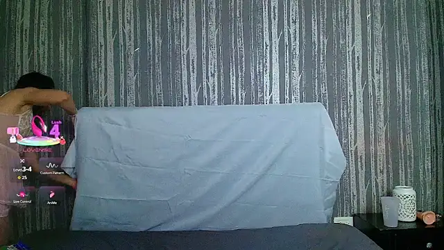 Alicee_Moonn 现场XXX聊天