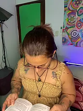 Amarantha_666's Live XXX Chat