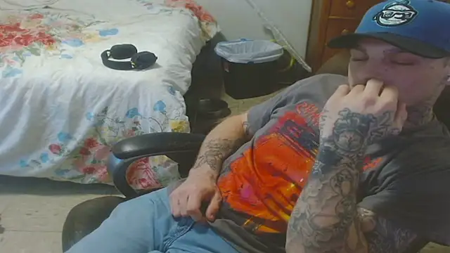DADDY_KANE8--- Chat XXX in diretta