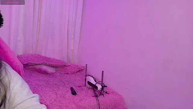 Онлайн чат XXX Sachi_Meow